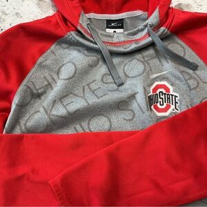 NIKE WOMEN'S OHIO STATE BUCKEYES HOODIE SWEATSHIRT SHIRT SIZE LG RED. LOOK.